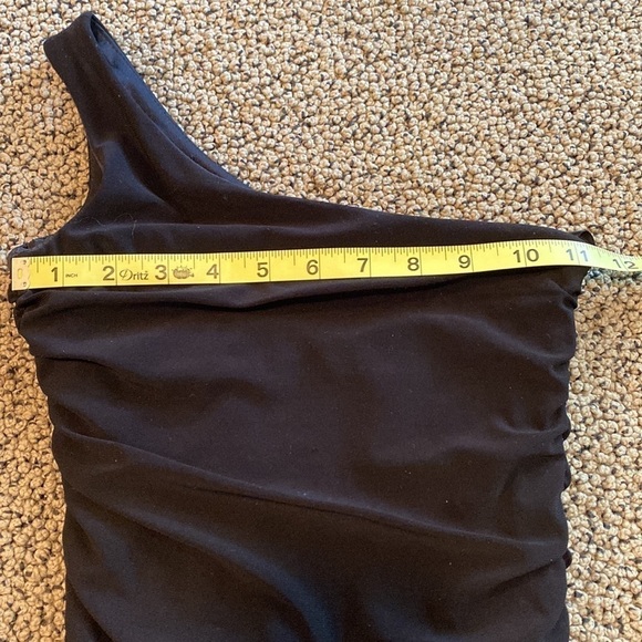Un Deux Trois Bodycon Black One Shoulder Girls Dress STRETCHY- Like New - Picture 7 of 8